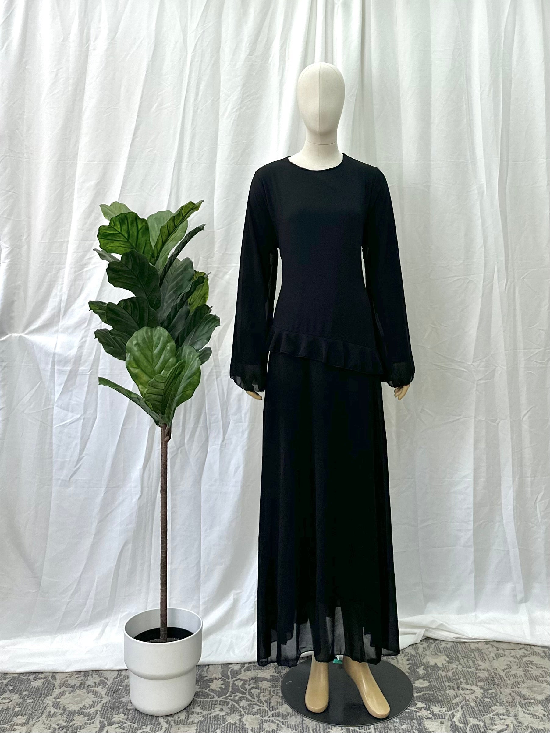 Naila Dress